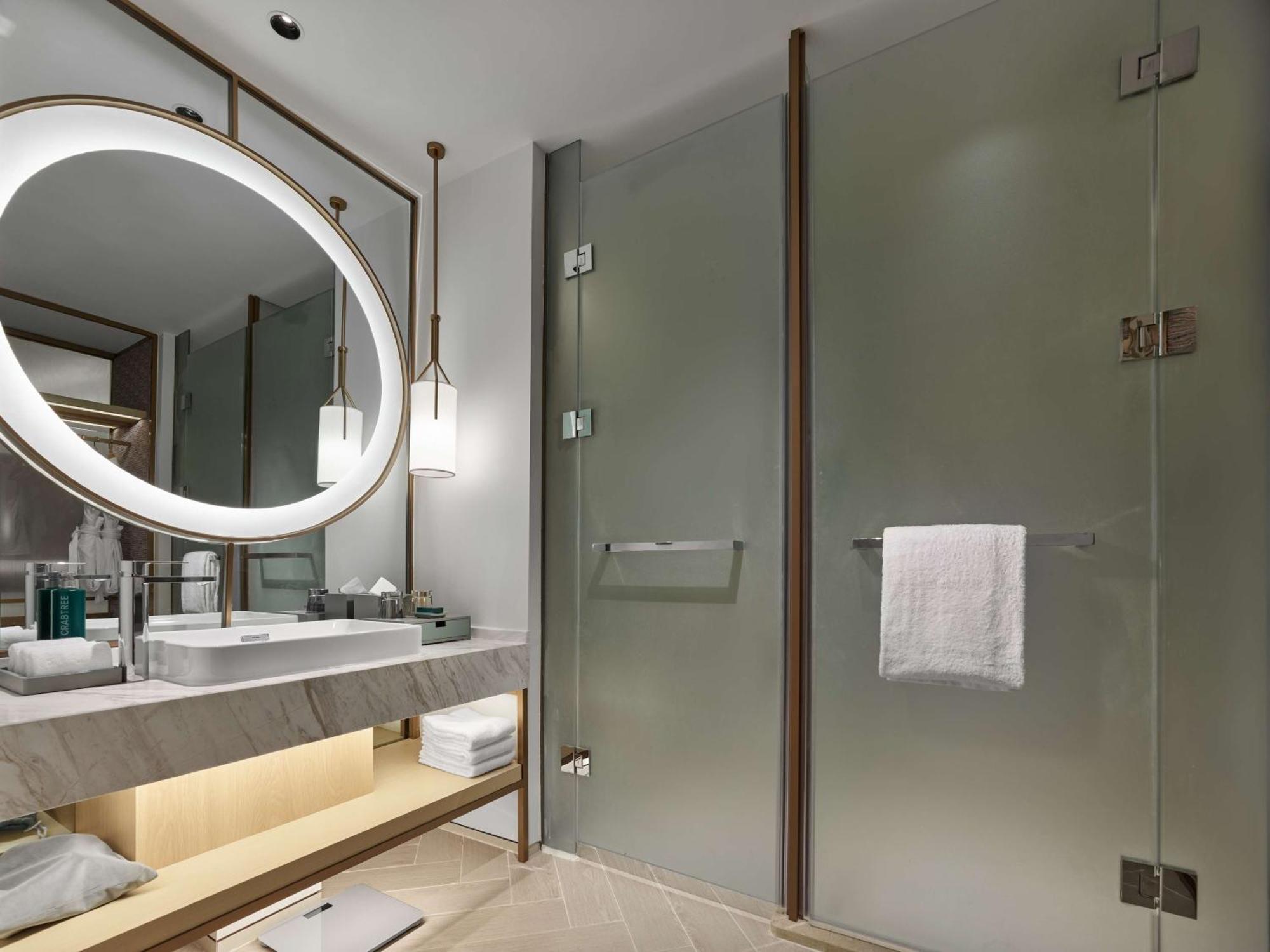 Doubletree By Hilton Nanning Wuxiang Hotell Exteriör bild